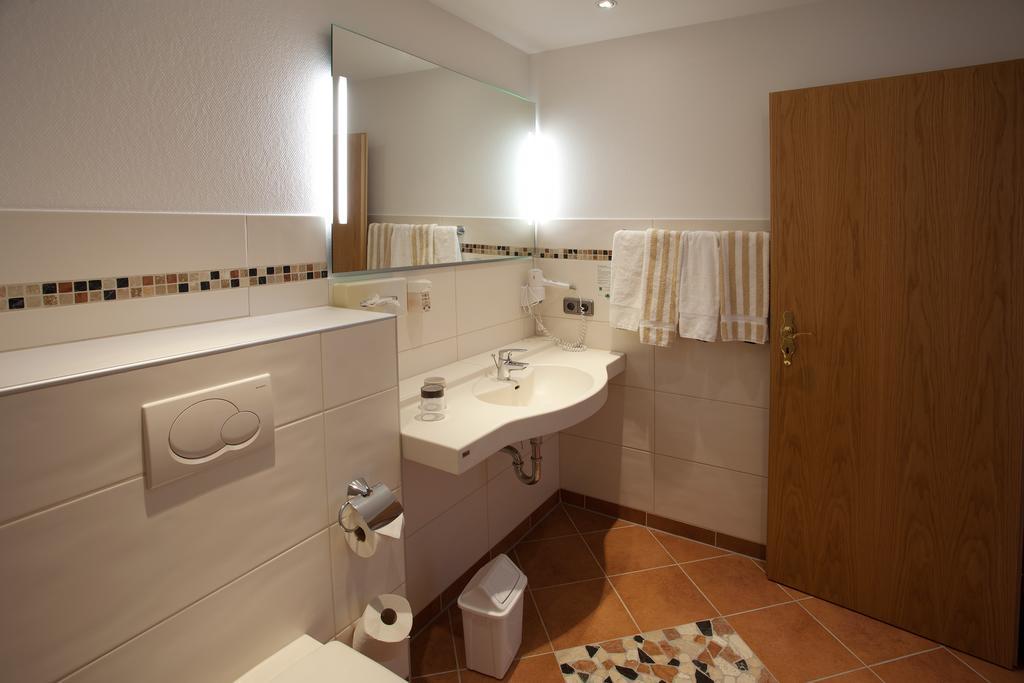 Landhotel Teuteberg 바트아롤젠 객실 사진